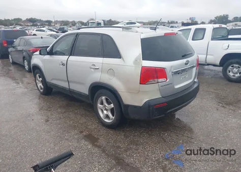 2013 Kia Sorento Lx z USA, uszkodzony, nr VIN 5XYKT3A6XDG344486